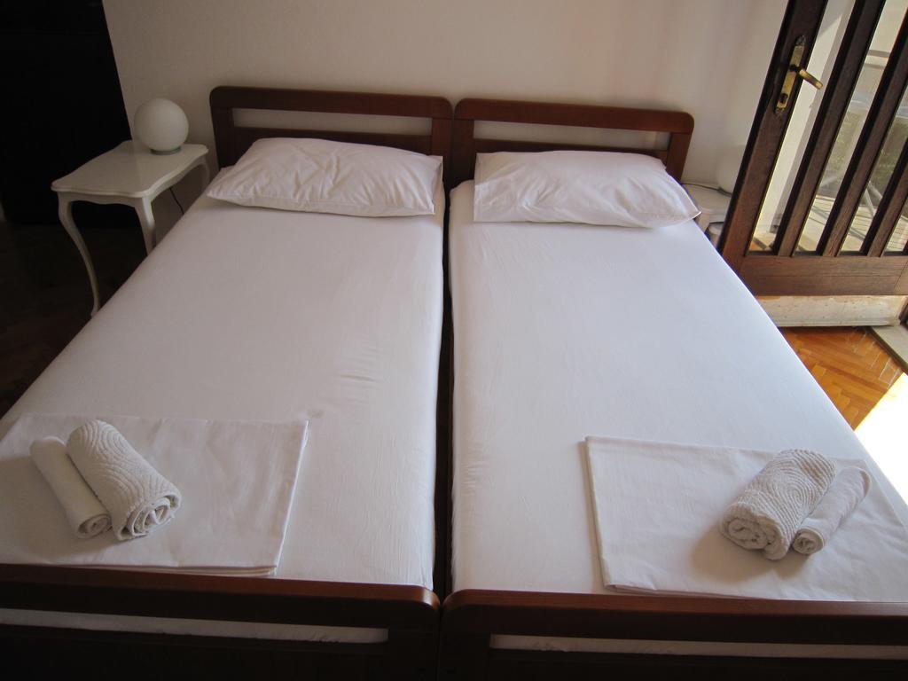 Holiday Home Mona Igrane Camera foto