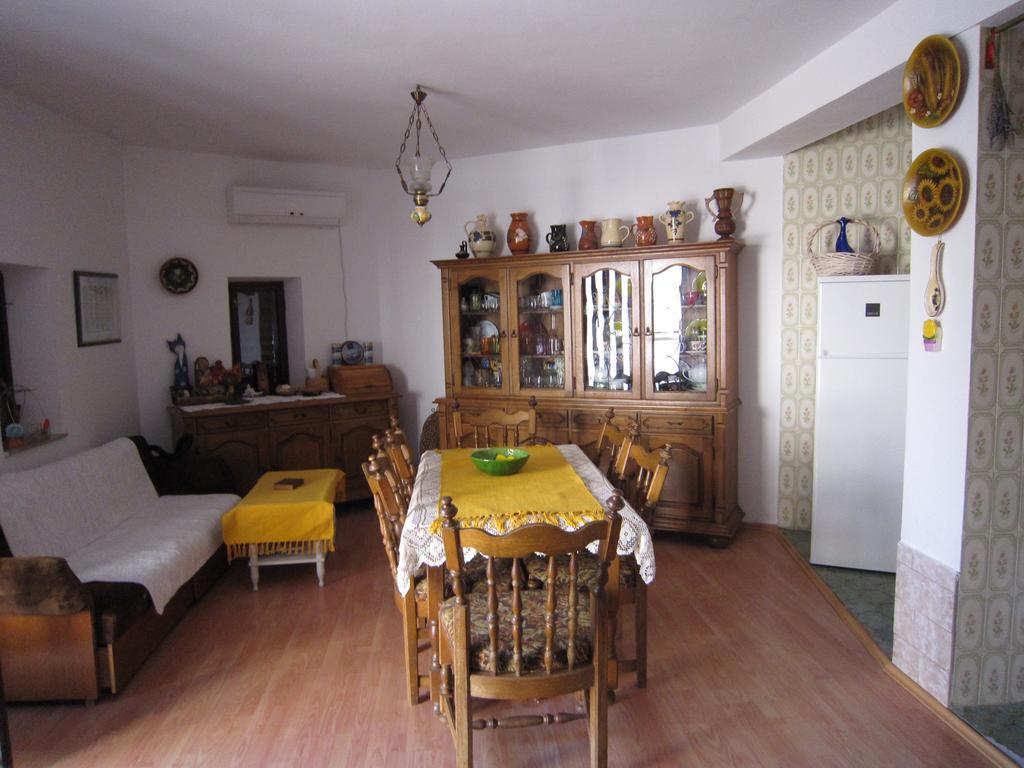 Holiday Home Mona Igrane Camera foto