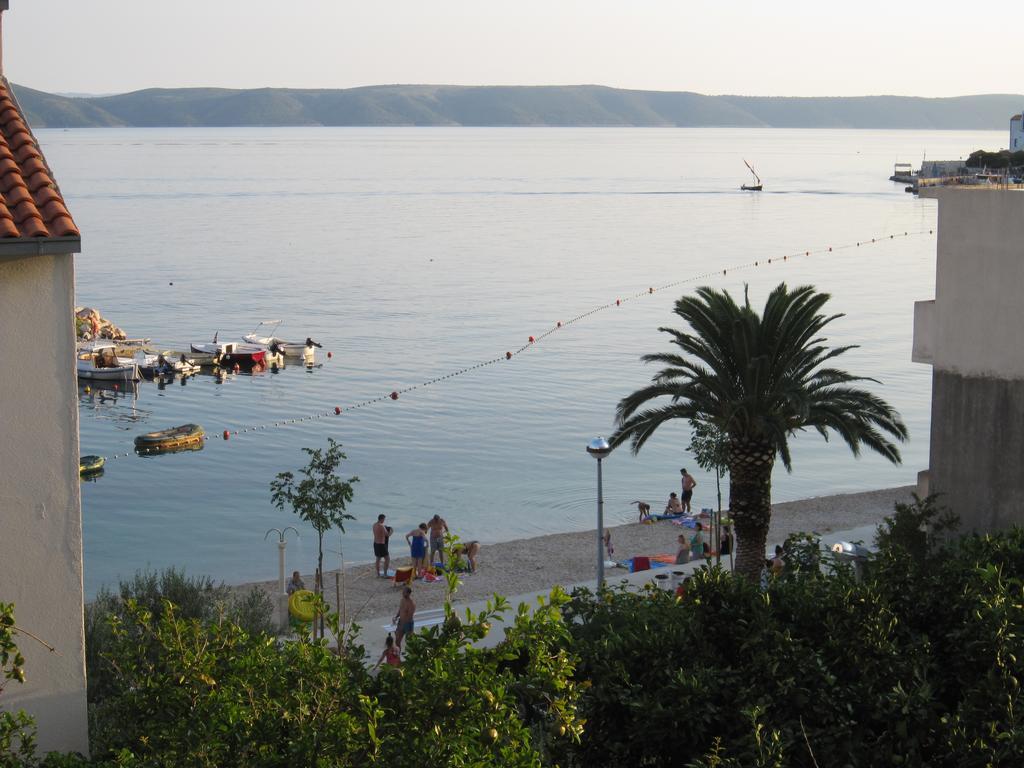 Holiday Home Mona Igrane Esterno foto